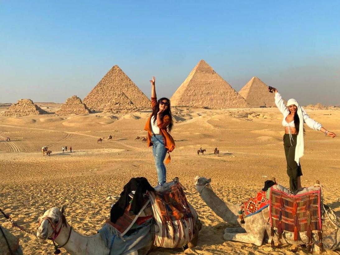 Pyramids Sun Temple View 3*